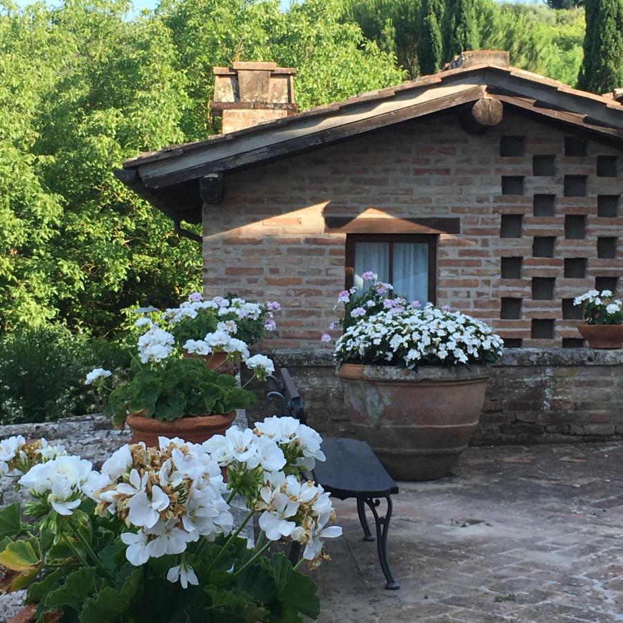 Villa Caprera Сиена Екстериор снимка