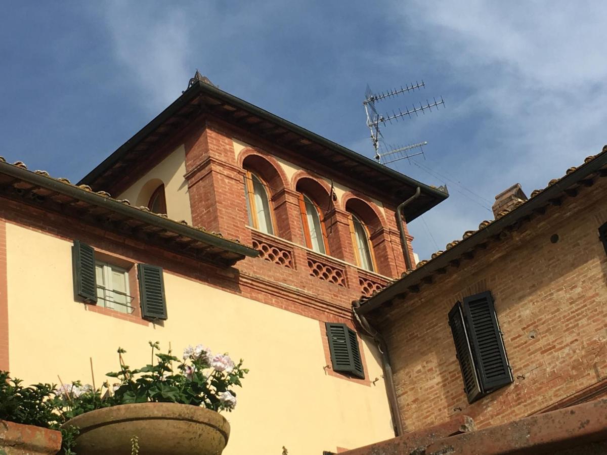 Villa Caprera Сиена Екстериор снимка