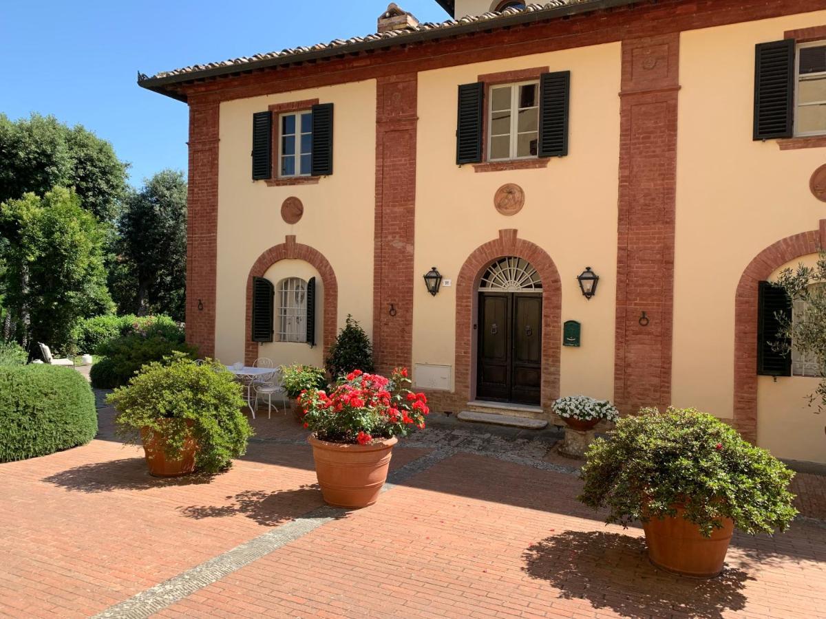Villa Caprera Сиена Екстериор снимка
