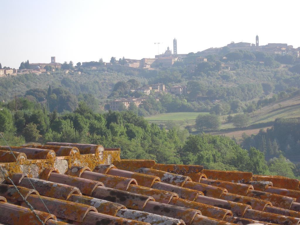 Villa Caprera Сиена Екстериор снимка